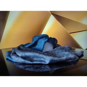 esarfa-montecristo-unisex-din-matase-naturala-cu-dubla-fata