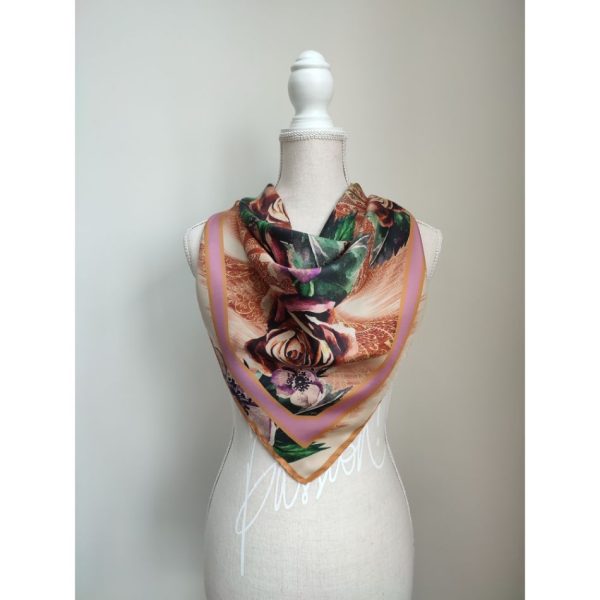 Batic cu model floral-roz-coperta