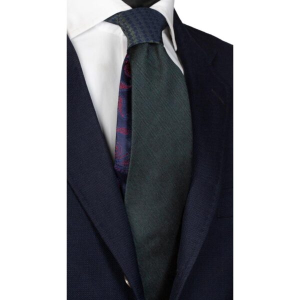 Cravatta-Verde-Nodo-in-Contrasto-Verde-Fantasia-Blu-N2351