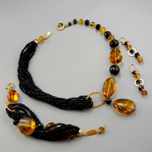 set-amberia-din agat-negru-si chihlimbar-mexican